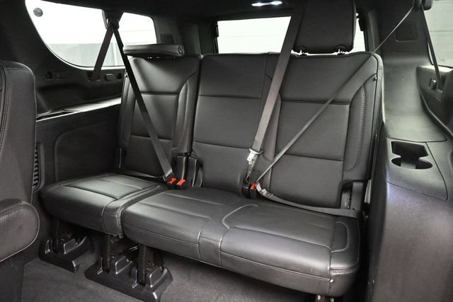 Used 2025 GMC Yukon XL Denali AWD/4WD image 13