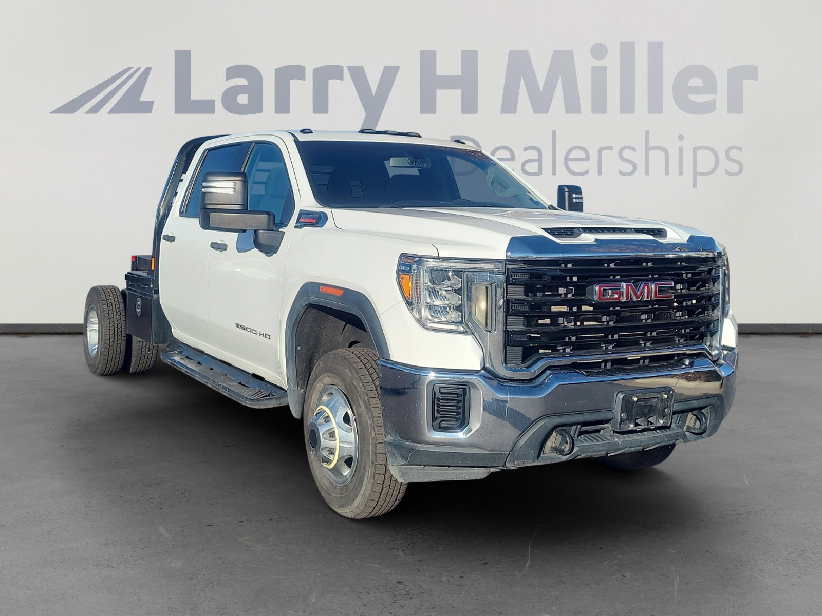 Used 2020 GMC Sierra 3500 4x4 Crew Cab w/ Convenience Package image 5
