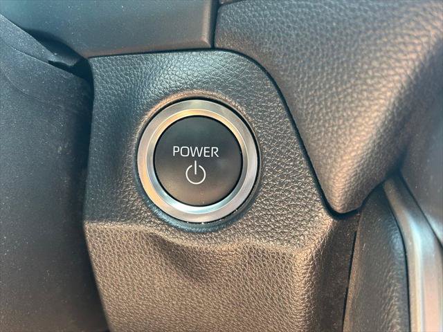 Certified 2025 Toyota RAV4 XSE AWD/4WD image 29