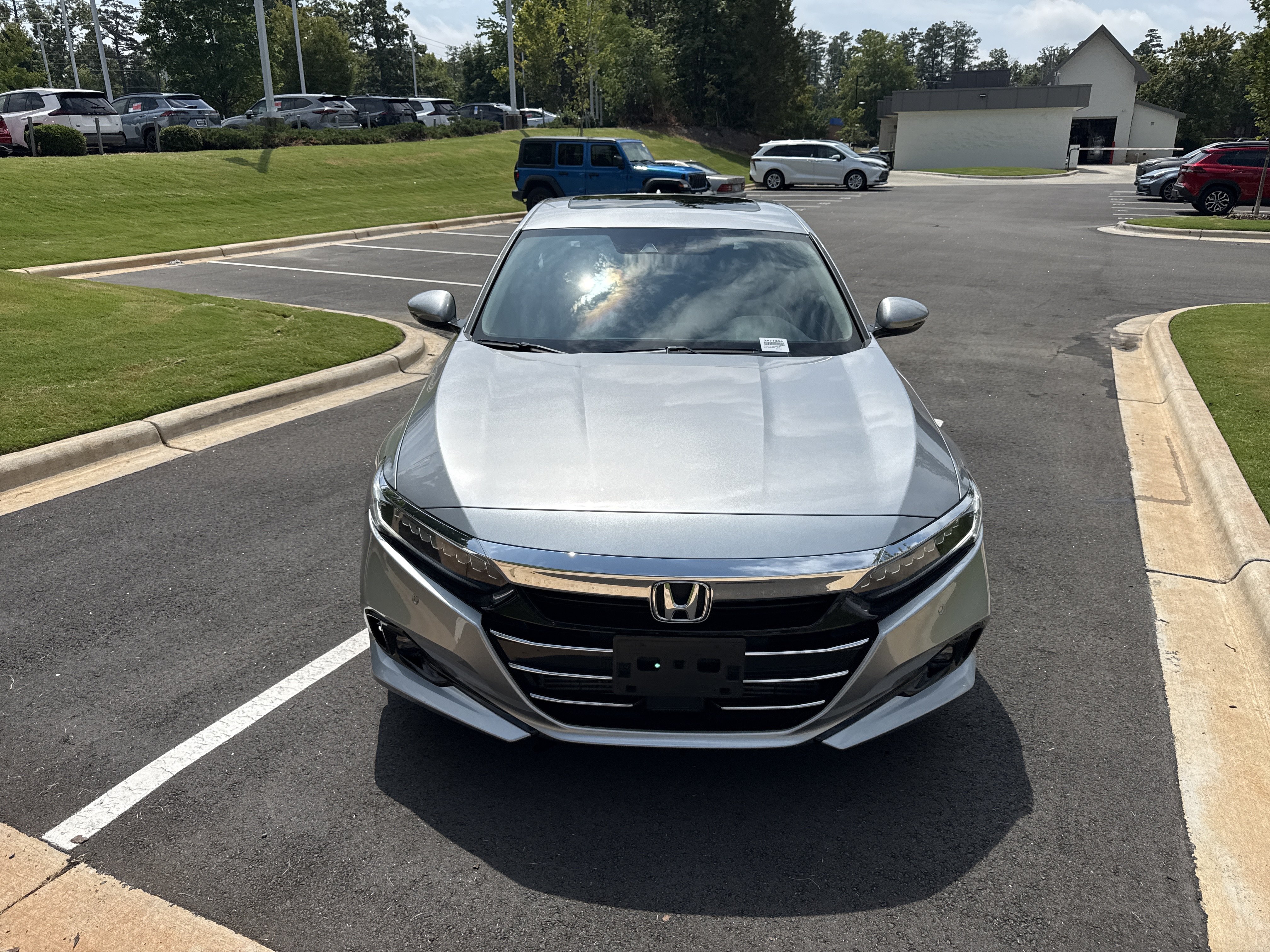 Used 2022 Honda Accord EX-L image 3