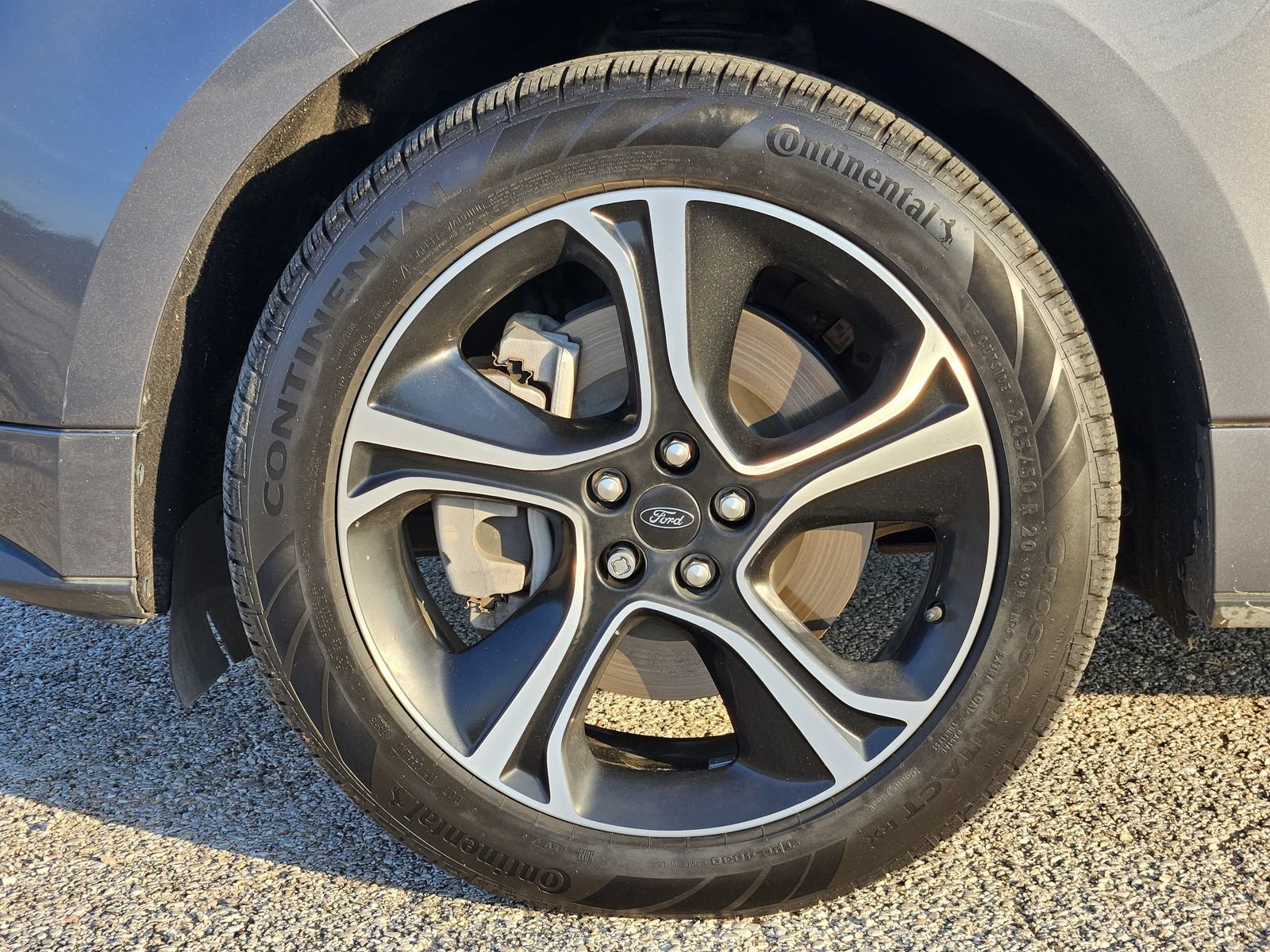 Used 2023 Ford Edge ST AWD/4WD image 12