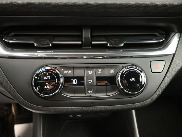 Used 2025 Buick Envista Preferred image 34