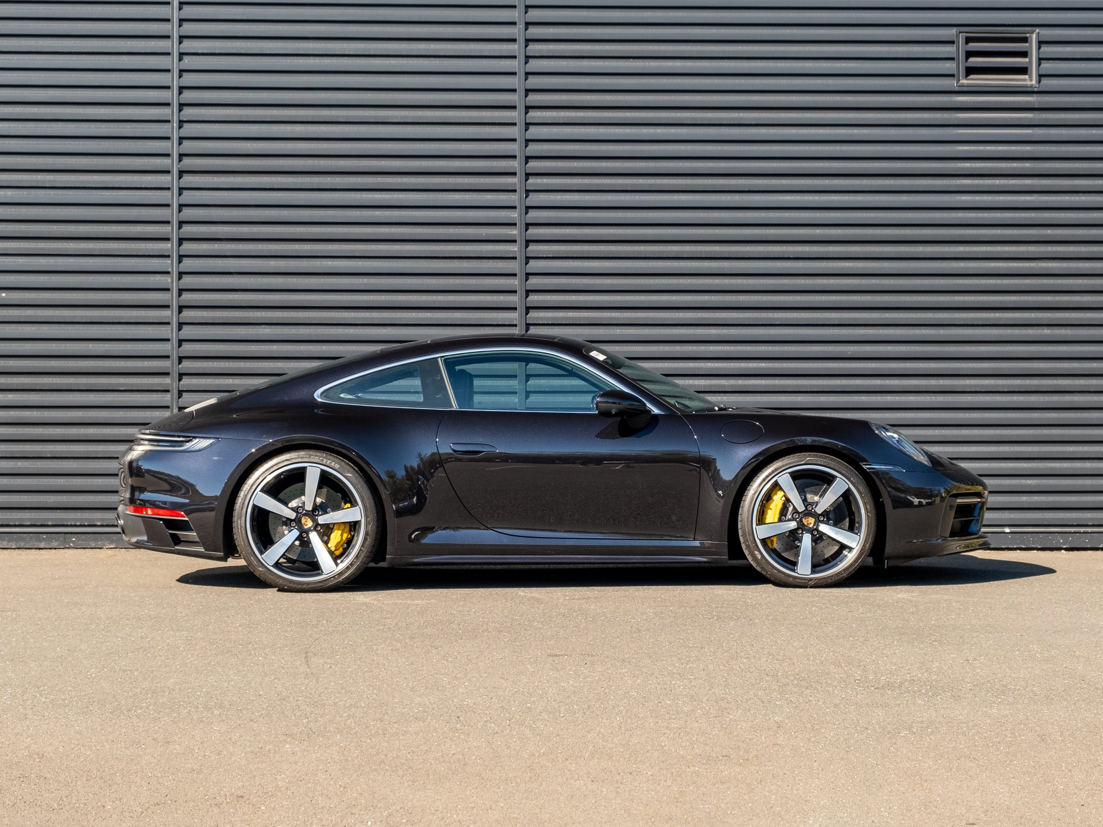 Certified 2022 Porsche 911 Carrera S image 9