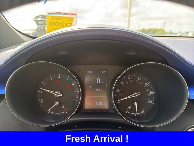 Used 2020 Toyota C-HR XLE image 4