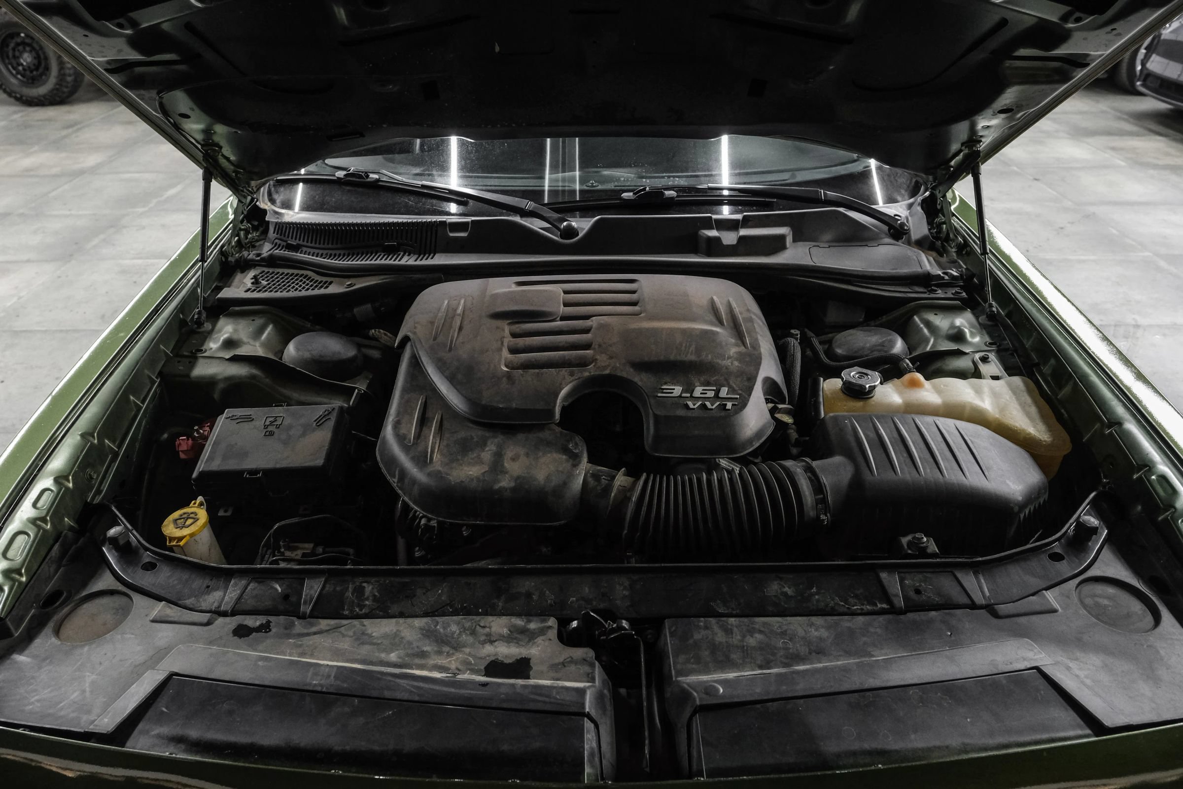 Used 2022 Dodge Challenger SXT w/ Plus Package RWD image 40