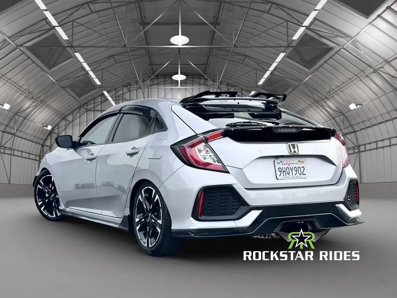Used 2018 Honda Civic Sport image 4