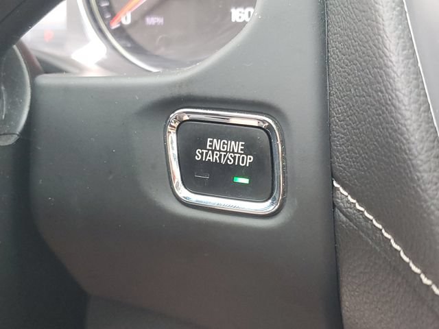Used 2022 GMC Acadia SLE w/ Driver Convenience Package FWD image 25