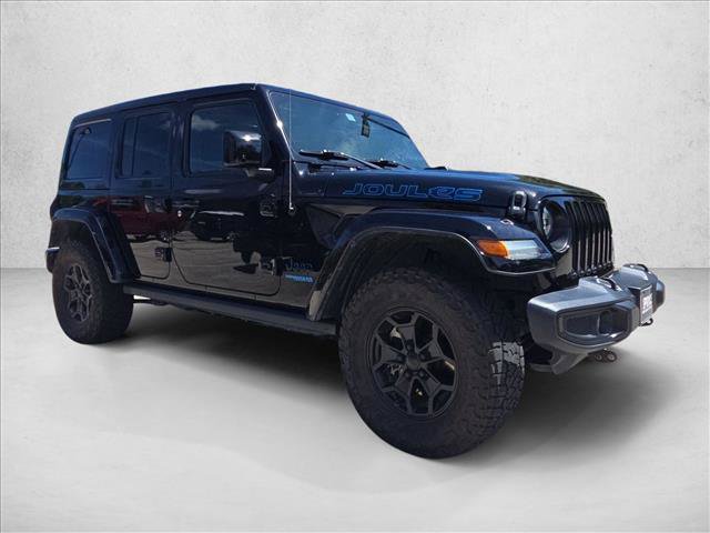 Used 2021 Jeep Wrangler Unlimited Sahara w/ Cold Weather Group AWD/4WD image 3