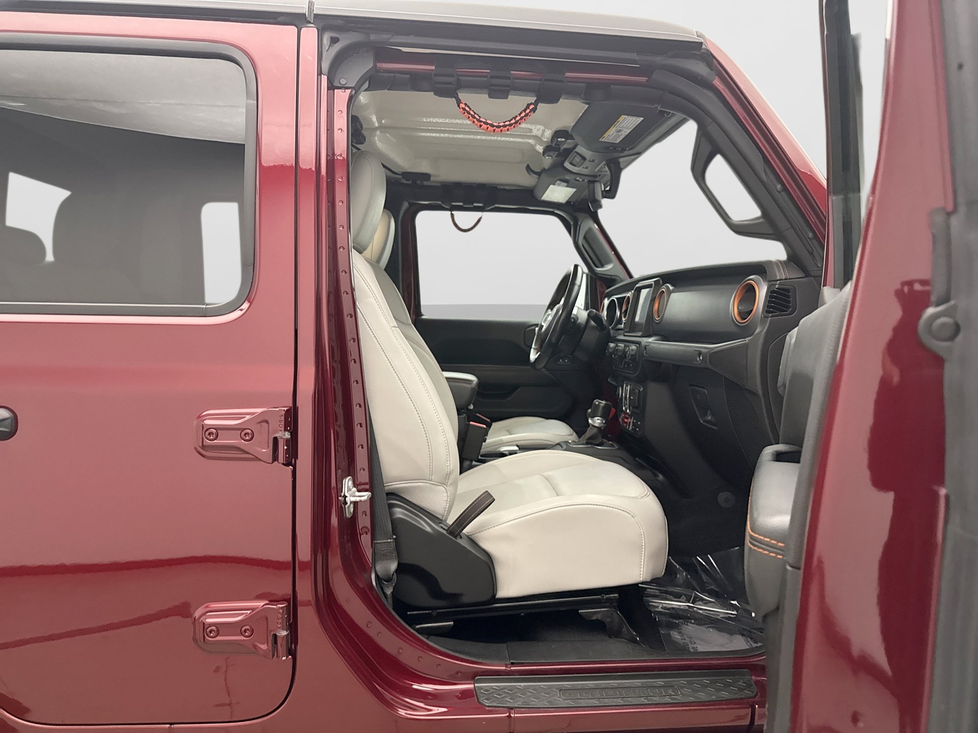 Used 2021 Jeep Gladiator Mojave AWD/4WD image 17