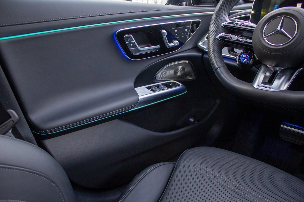 Used 2025 Mercedes-Benz E 53 AMG e 4MATIC Sedan w/ Driver Assistance Package image 19