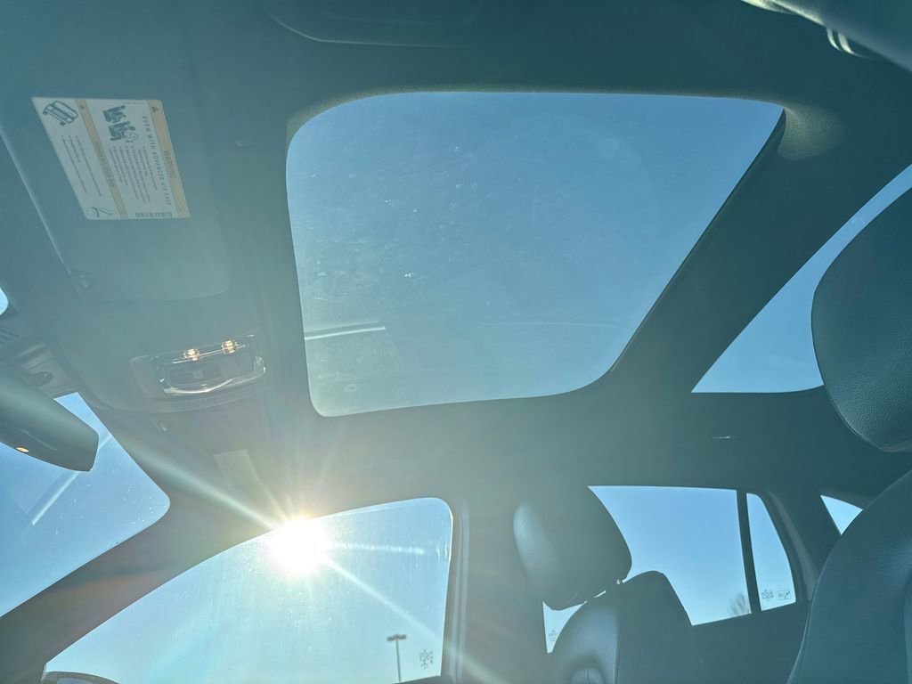 Used 2021 Mercedes-Benz GLA 250 GLA 250 image 23