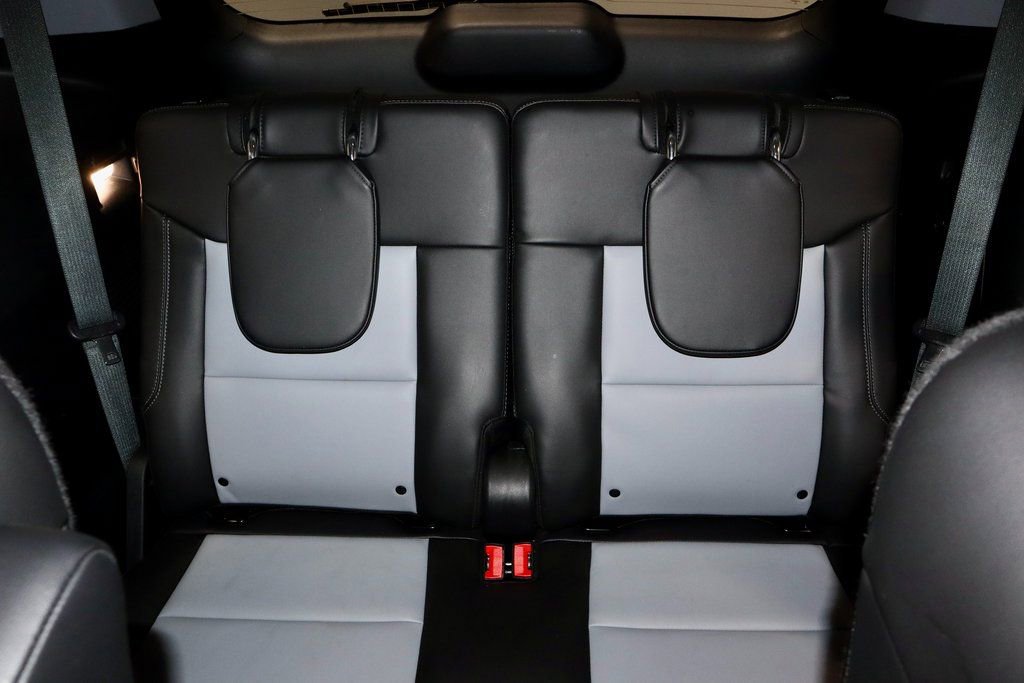 Certified 2023 Ford Explorer XLT w/ Equipment Group 202A image 24