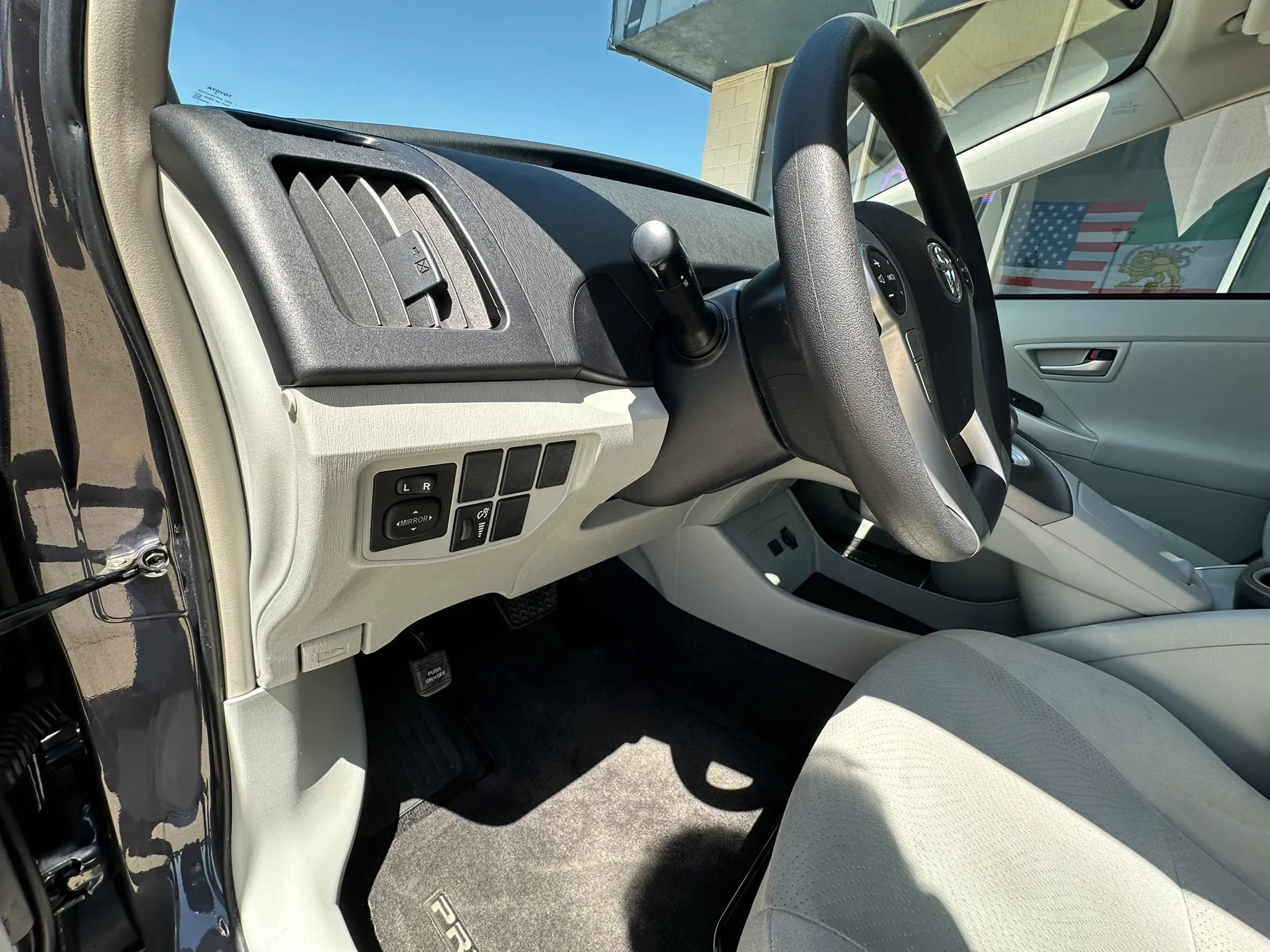 Used 2015 Toyota Prius Three FWD image 13