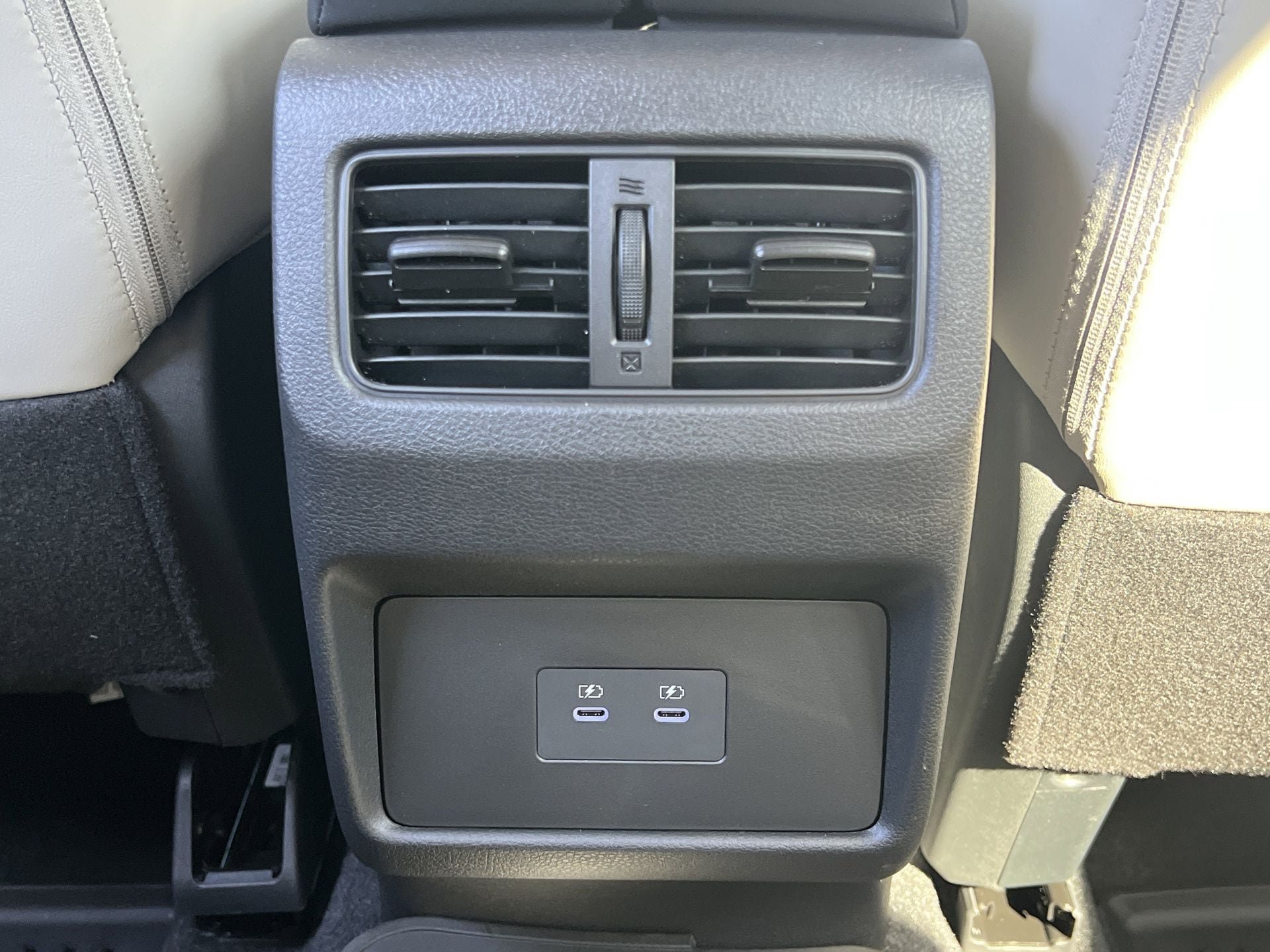 New 2026 Nissan Rogue Dark Armor AWD/4WD image 18