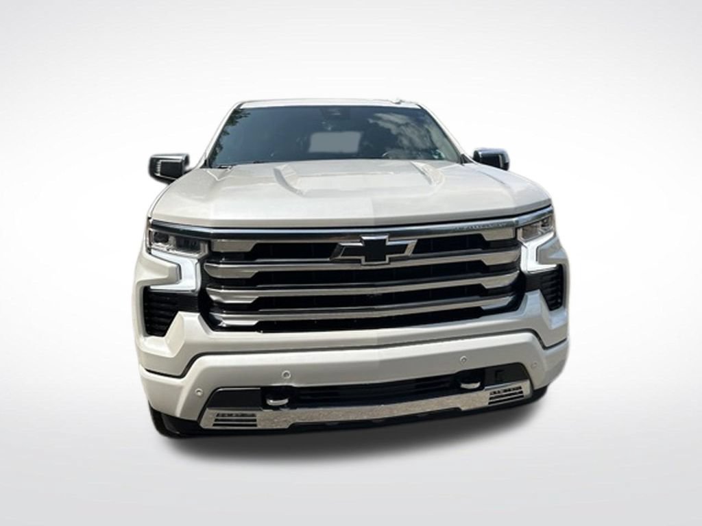 Certified 2025 Chevrolet Silverado 1500 High Country w/ High Country Premium Package AWD/4WD image 9