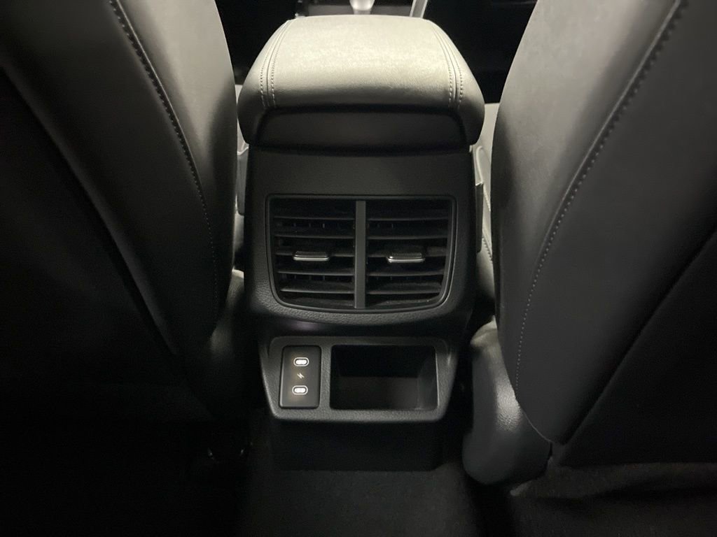 Used 2024 Kia Seltos S image 31