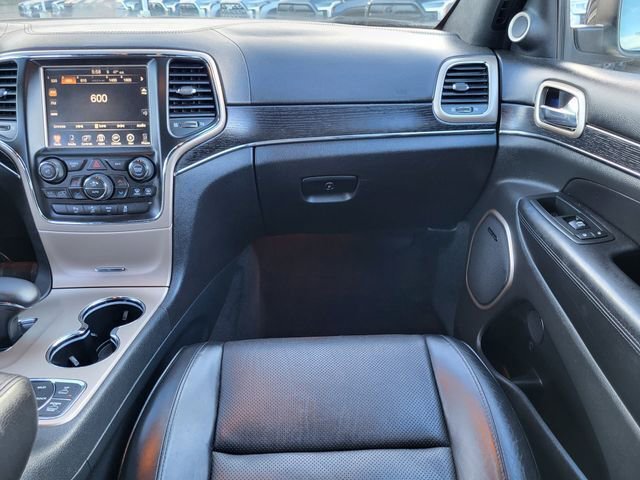 Used 2015 Jeep Grand Cherokee Summit w/ Platinum Series Group AWD/4WD image 26