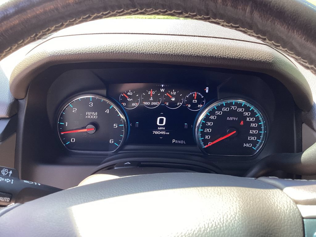 Used 2018 GMC Yukon Denali AWD/4WD image 16