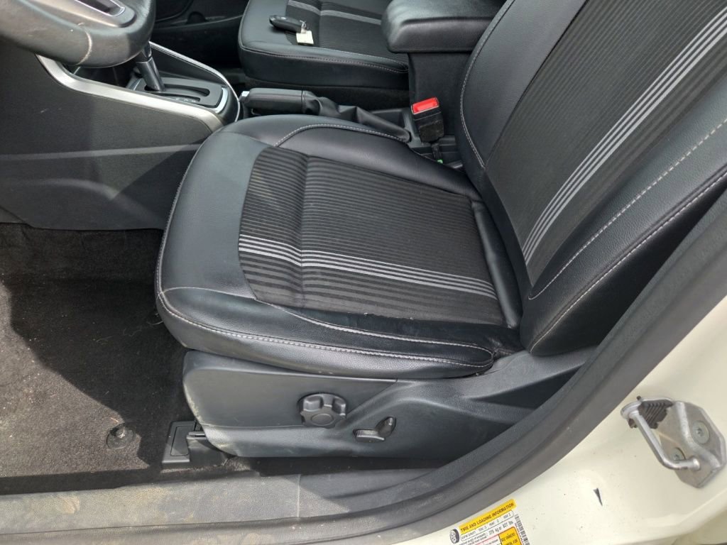 Used 2020 Ford EcoSport SES image 10