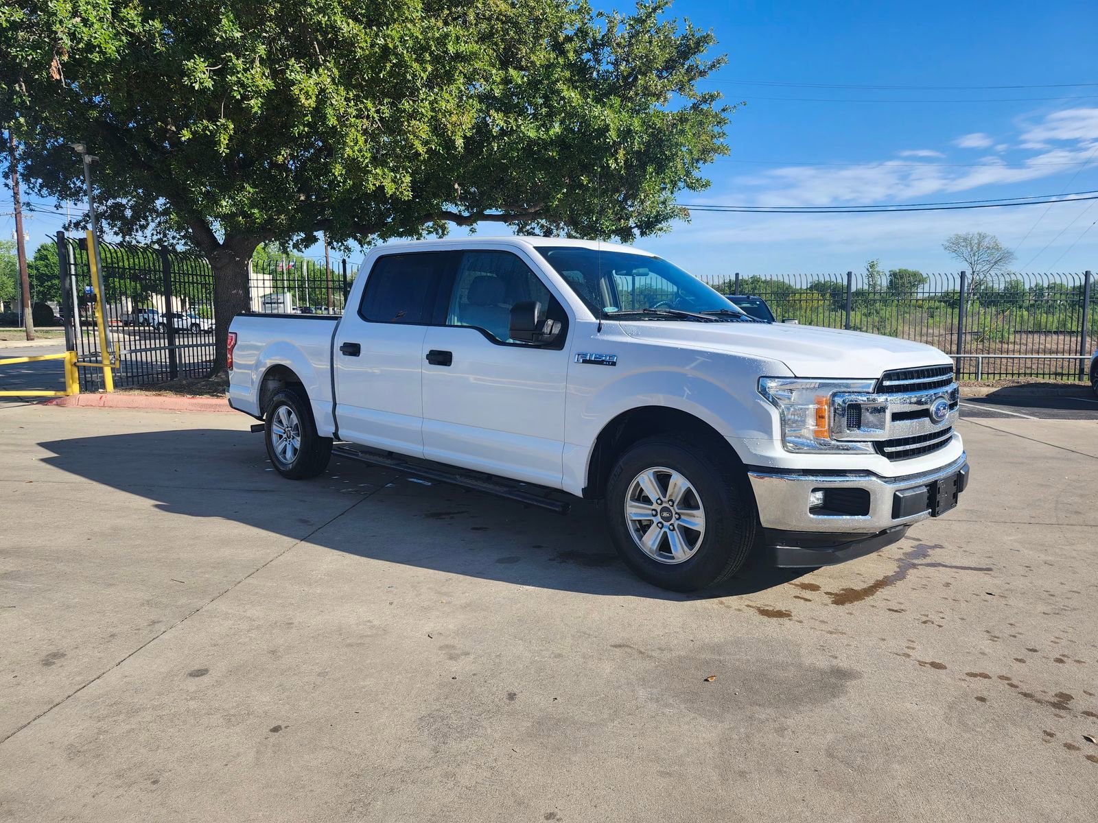 Used 2018 Ford F150 XLT image 1