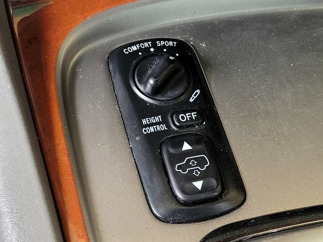 Used 2006 Lexus LX 470 4WD image 32