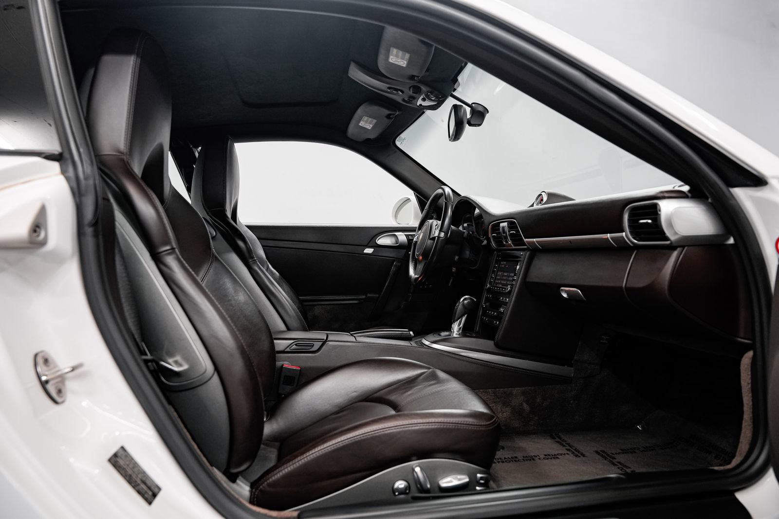 Used 2009 Porsche 911 Carrera S RWD image 27