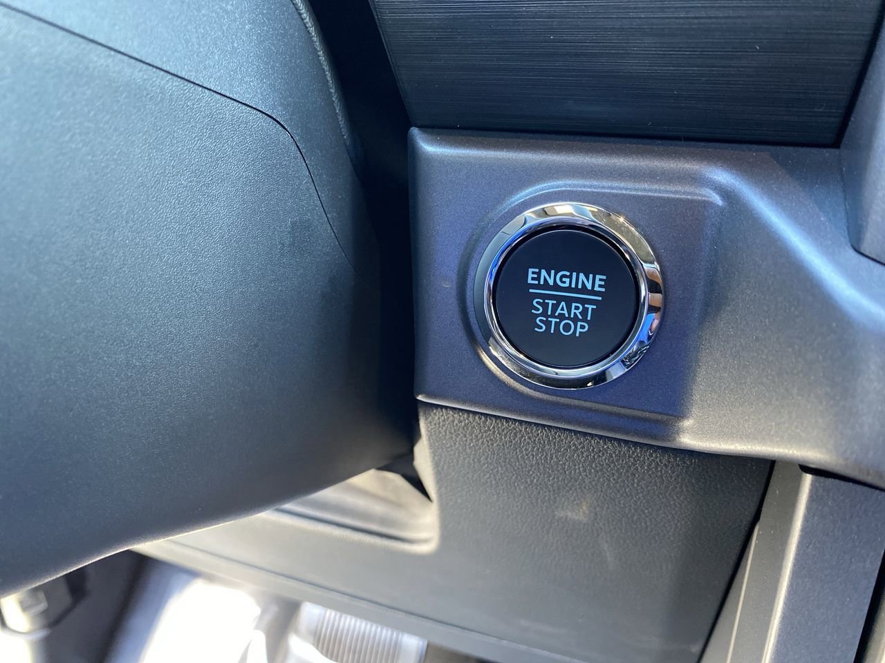 New 2025 Ford F150 XLT w/ Equipment Group 302A MID image 33