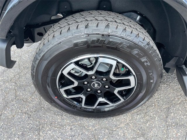 New 2025 Ford Bronco Outer Banks image 10
