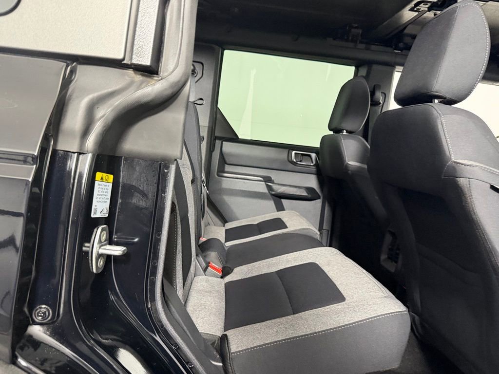 Used 2025 Ford Bronco Big Bend image 30