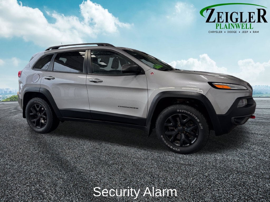 Used 2018 Jeep Cherokee Trailhawk w/ Comfort & Convenience Group AWD/4WD image 7