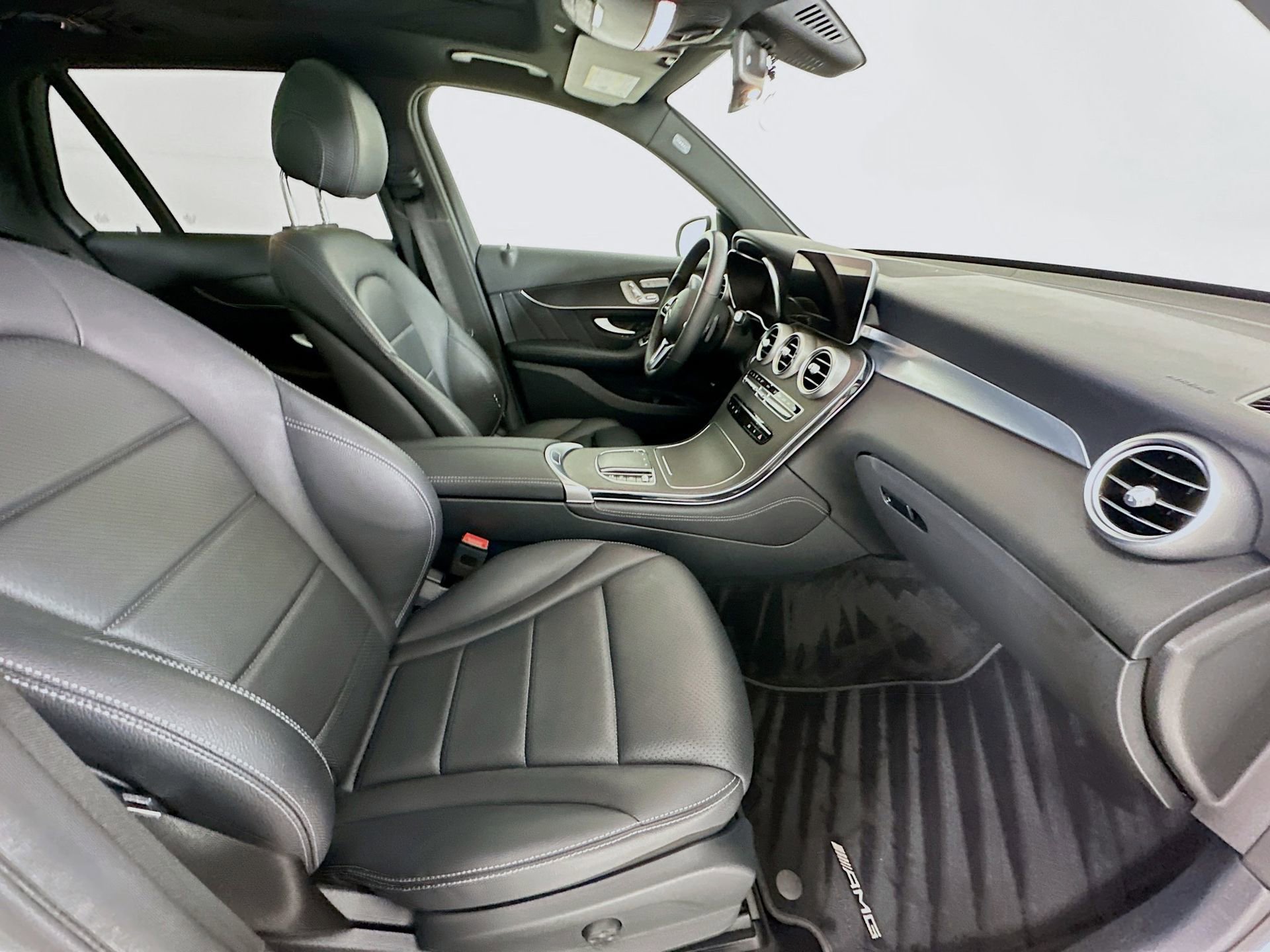 Certified 2021 Mercedes-Benz GLC 300 4MATIC image 30