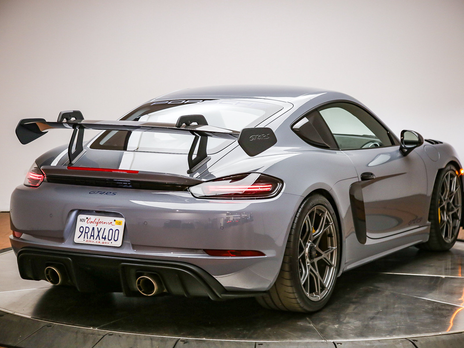 Certified 2024 Porsche 718 Cayman GT4 RS RWD image 7