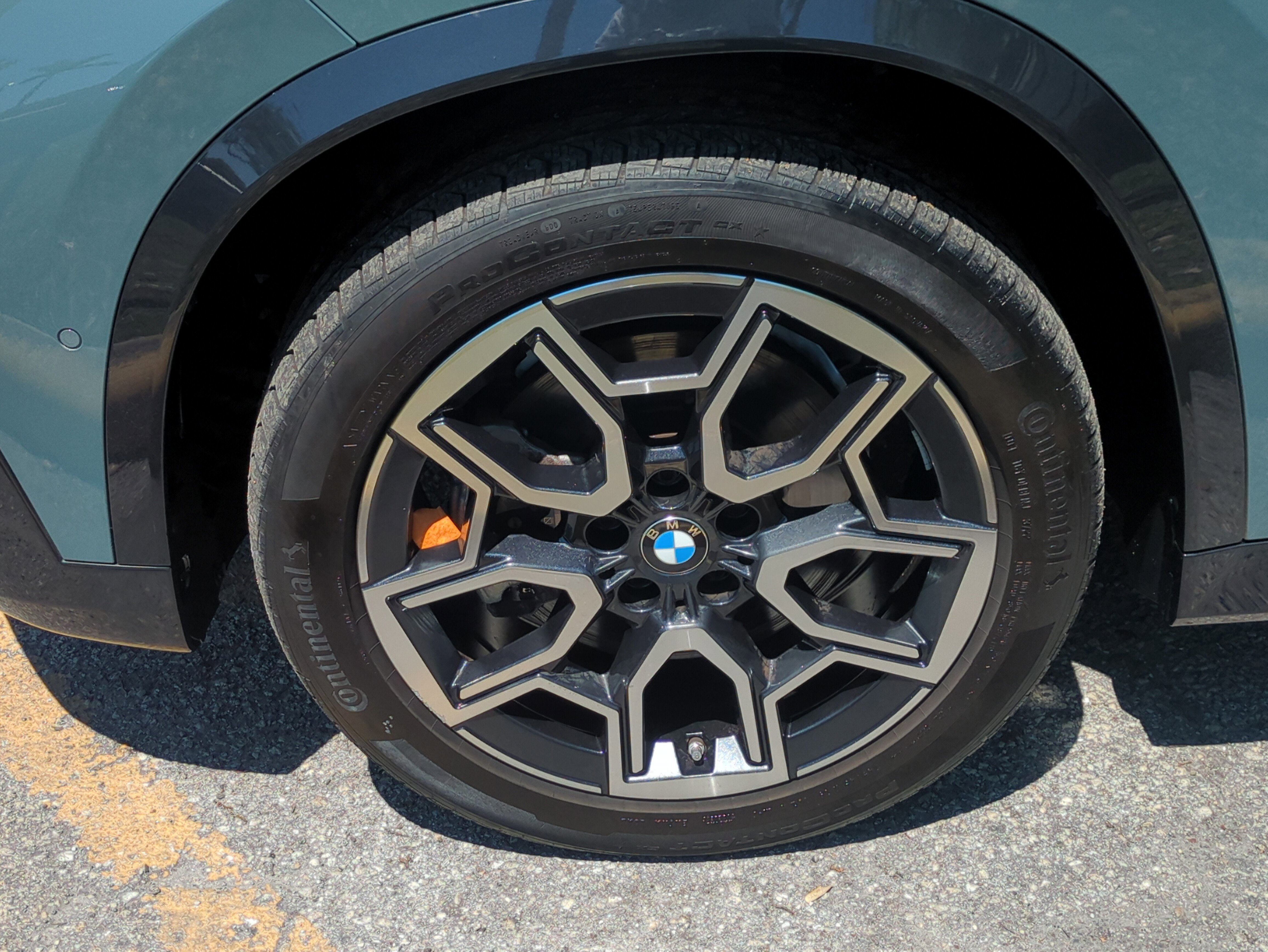 Used 2023 BMW X1 xDrive28i w/ Premium Package image 11