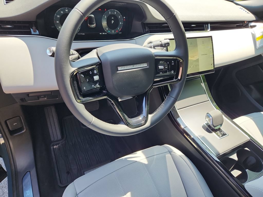 New 2026 Land Rover Range Rover Evoque S AWD/4WD image 15