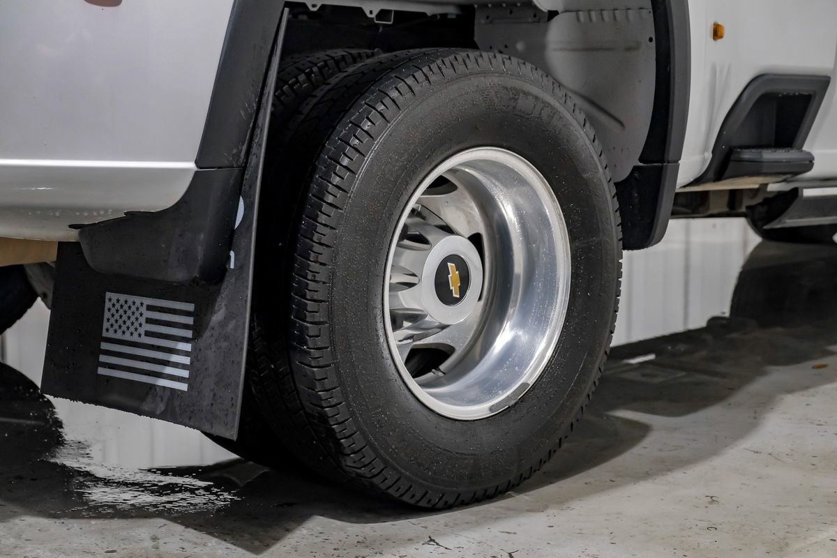 Used 2022 Chevrolet Silverado 3500 High Country image 64