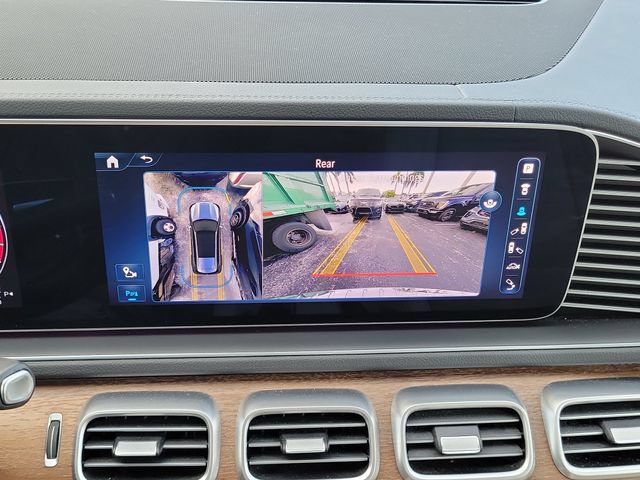 Used 2024 Mercedes-Benz GLS 450 4MATIC image 29