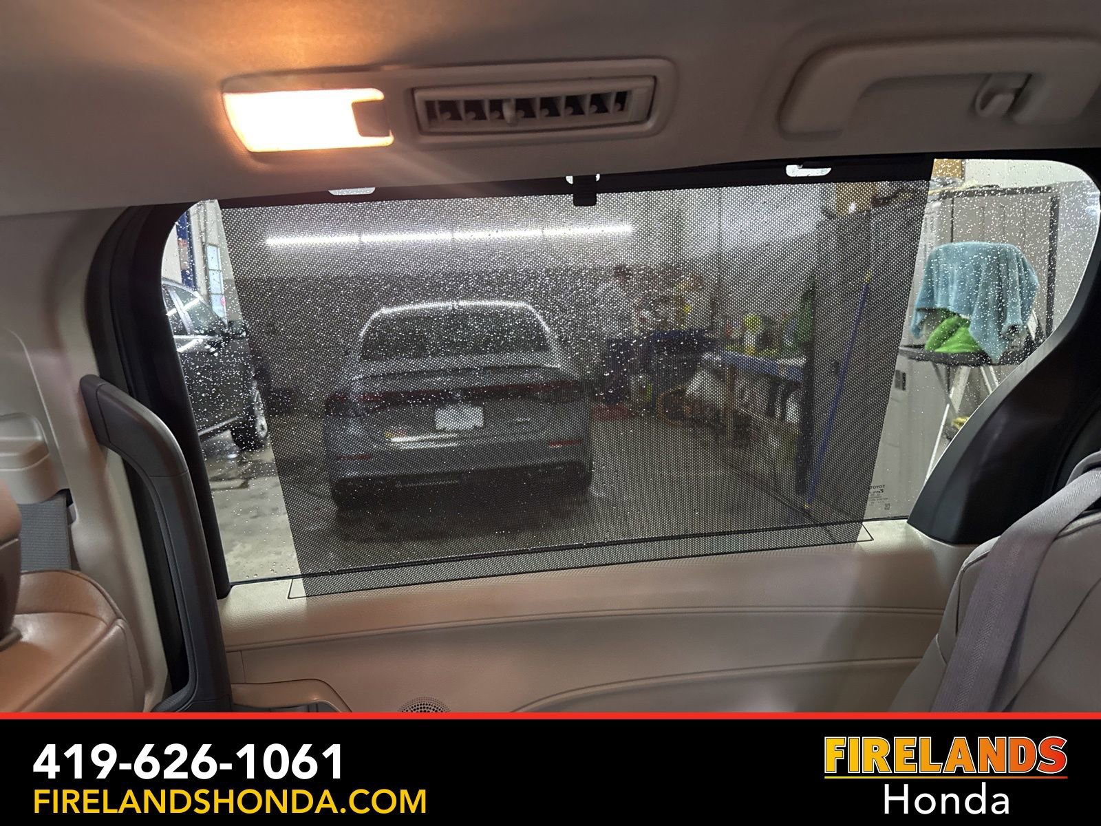 Used 2024 Toyota Sienna XLE AWD/4WD image 32