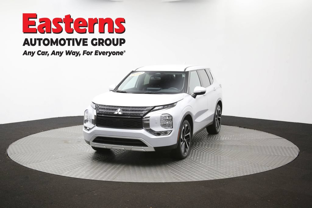 Used 2024 Mitsubishi Outlander SE AWD/4WD image 55
