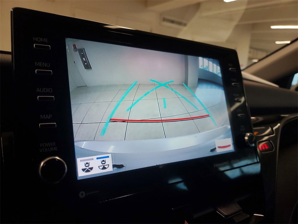 Used 2021 Toyota Camry XLE image 28