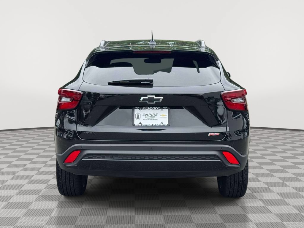 Used 2026 Chevrolet Trax RS w/ Sunroof Package FWD image 6