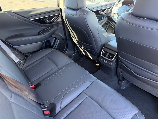Used 2024 Subaru Outback Limited AWD/4WD image 6