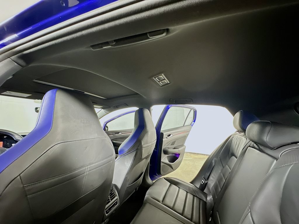 Used 2022 Volkswagen Golf R AWD/4WD image 13