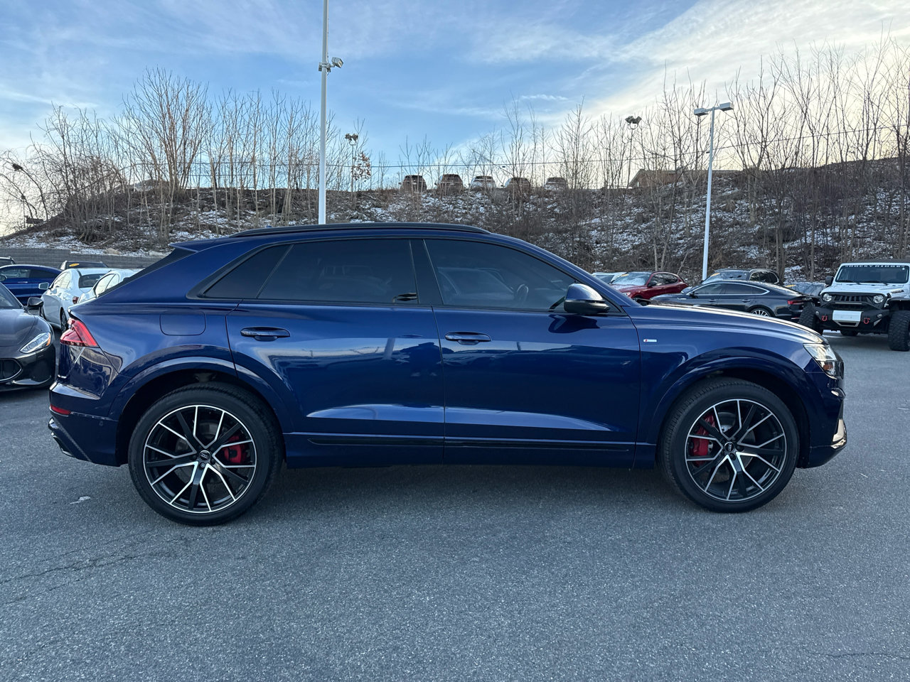 Used 2019 Audi Q8 Premium Plus w/ Premium Plus image 10