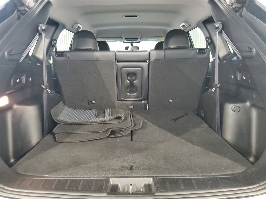 Used 2024 Mitsubishi Outlander SE image 8