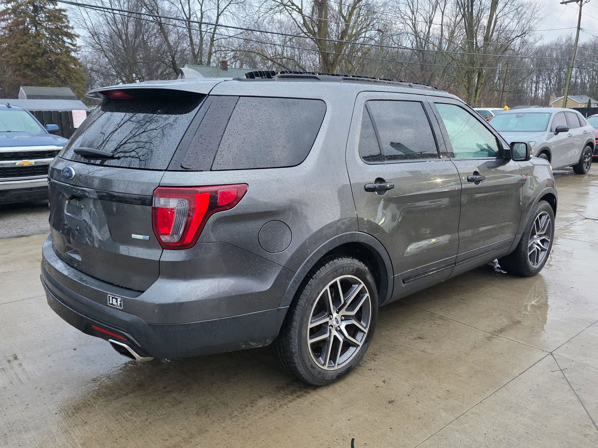 Used 2016 Ford Explorer Sport w/ Equipment Group 401A image 7