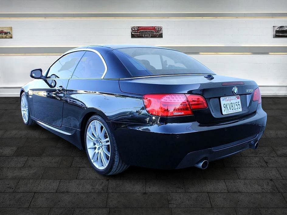 Used 2013 BMW 335i Convertible w/ M Sport Pkg image 5