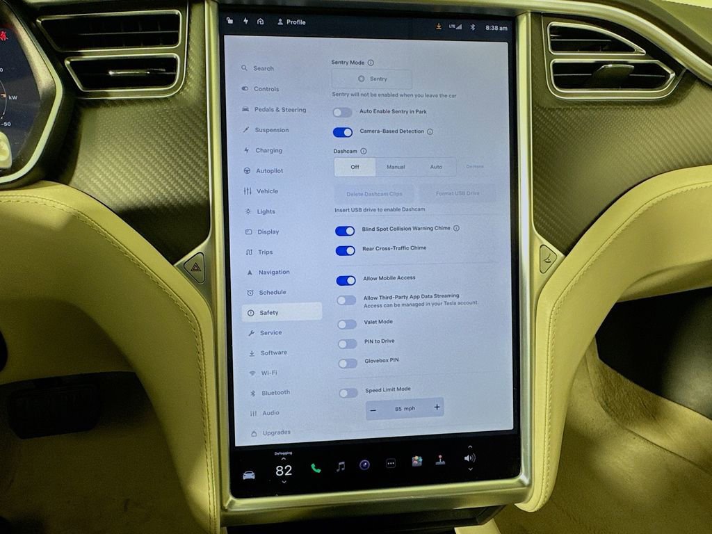 Used 2017 Tesla Model S 75D image 37