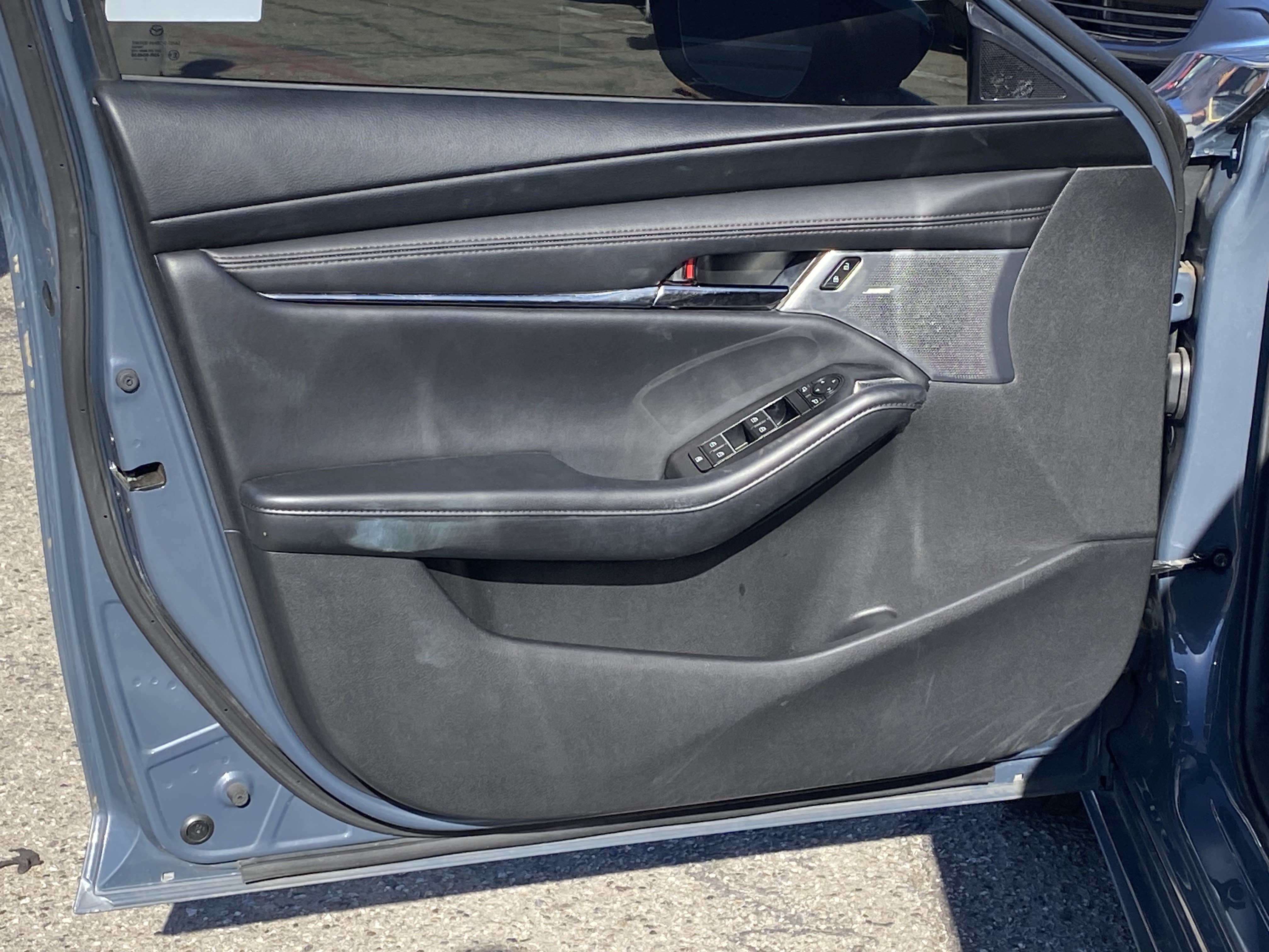 Used 2022 MAZDA MAZDA3 s AWD/4WD image 16