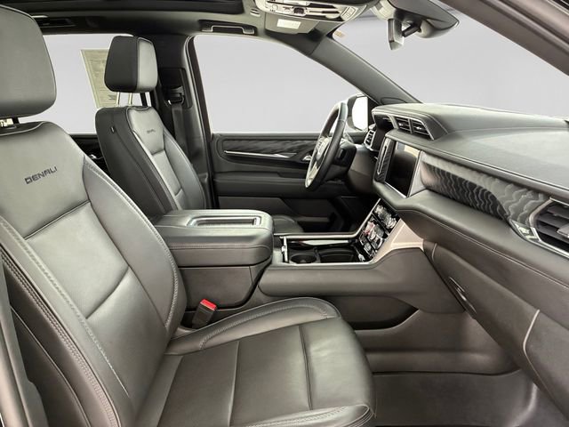 Used 2023 GMC Yukon XL Denali w/ LPO, Floor Liner Package image 14