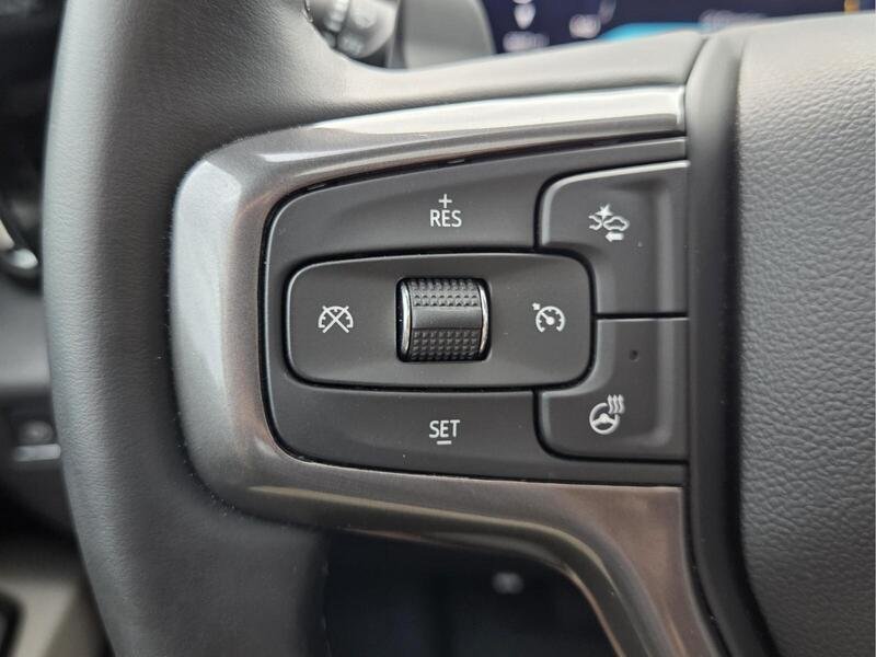 Used 2026 Chevrolet Silverado 1500 ZR2 AWD/4WD image 33